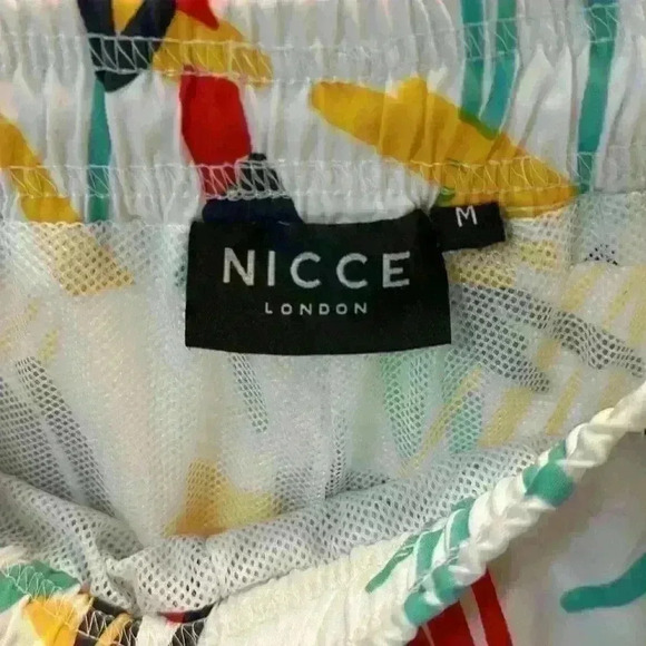 NICCE London bathing suit size M - Picture 4 of 4